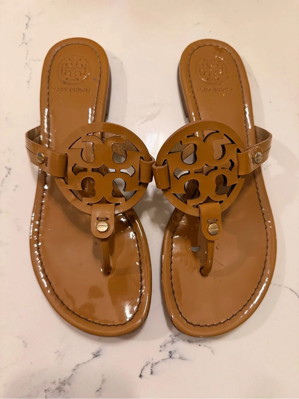 Tory Burch Women's Miller Tan Patent Leather Thong Sandals
